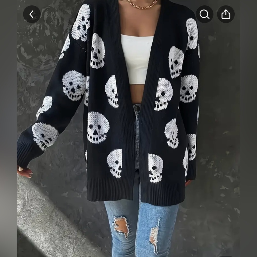Skull Cable Knit Sweater